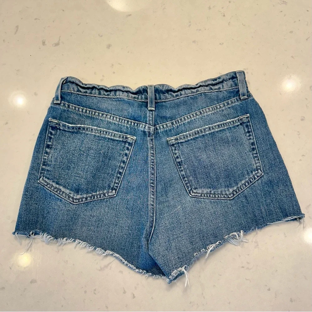 L'AGENCE Beck High Rise Distressed Santee Blue Jean Shorts Size 28